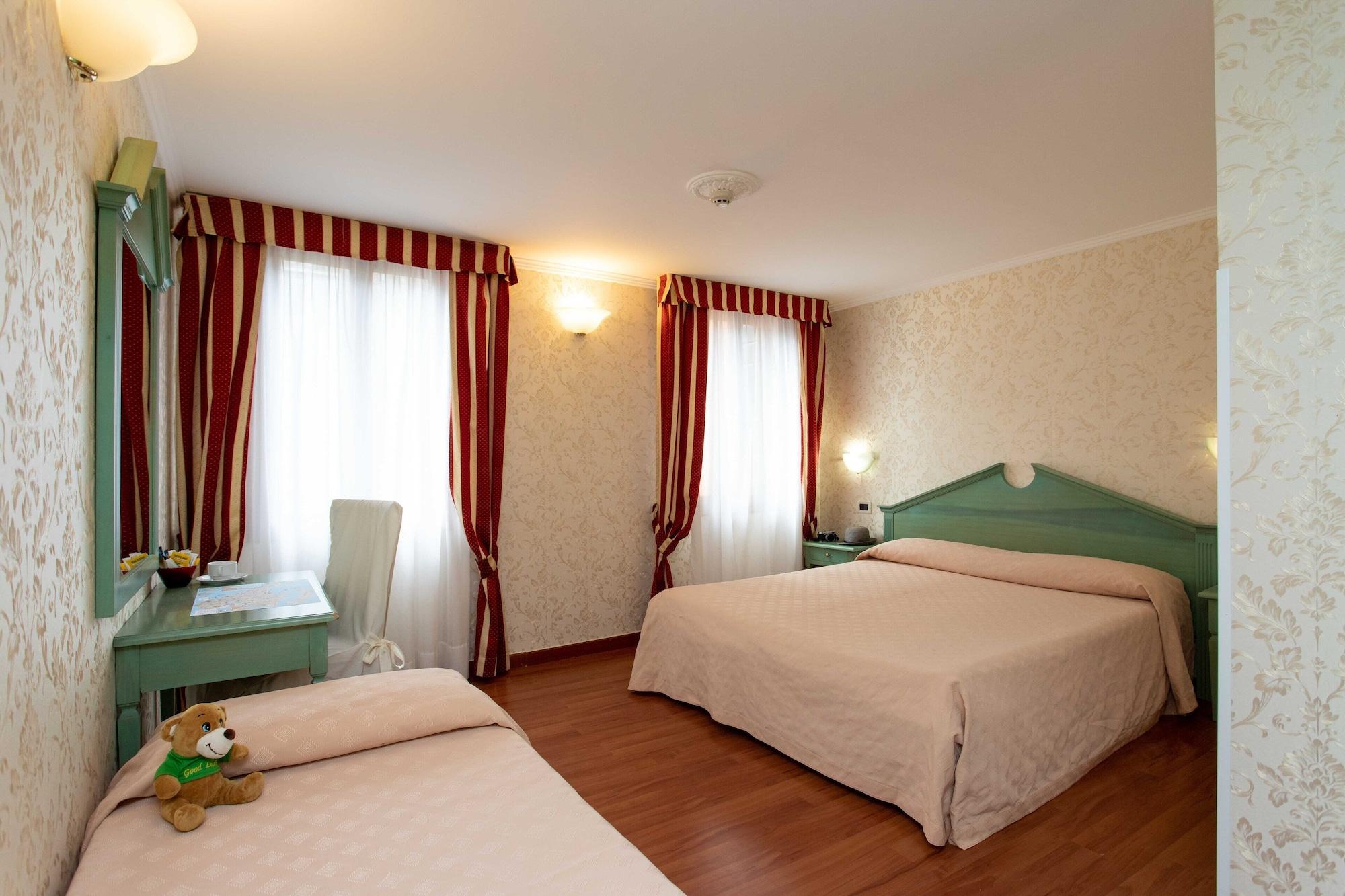 Hotel Tintoretto เวนิส ภายนอก รูปภาพ