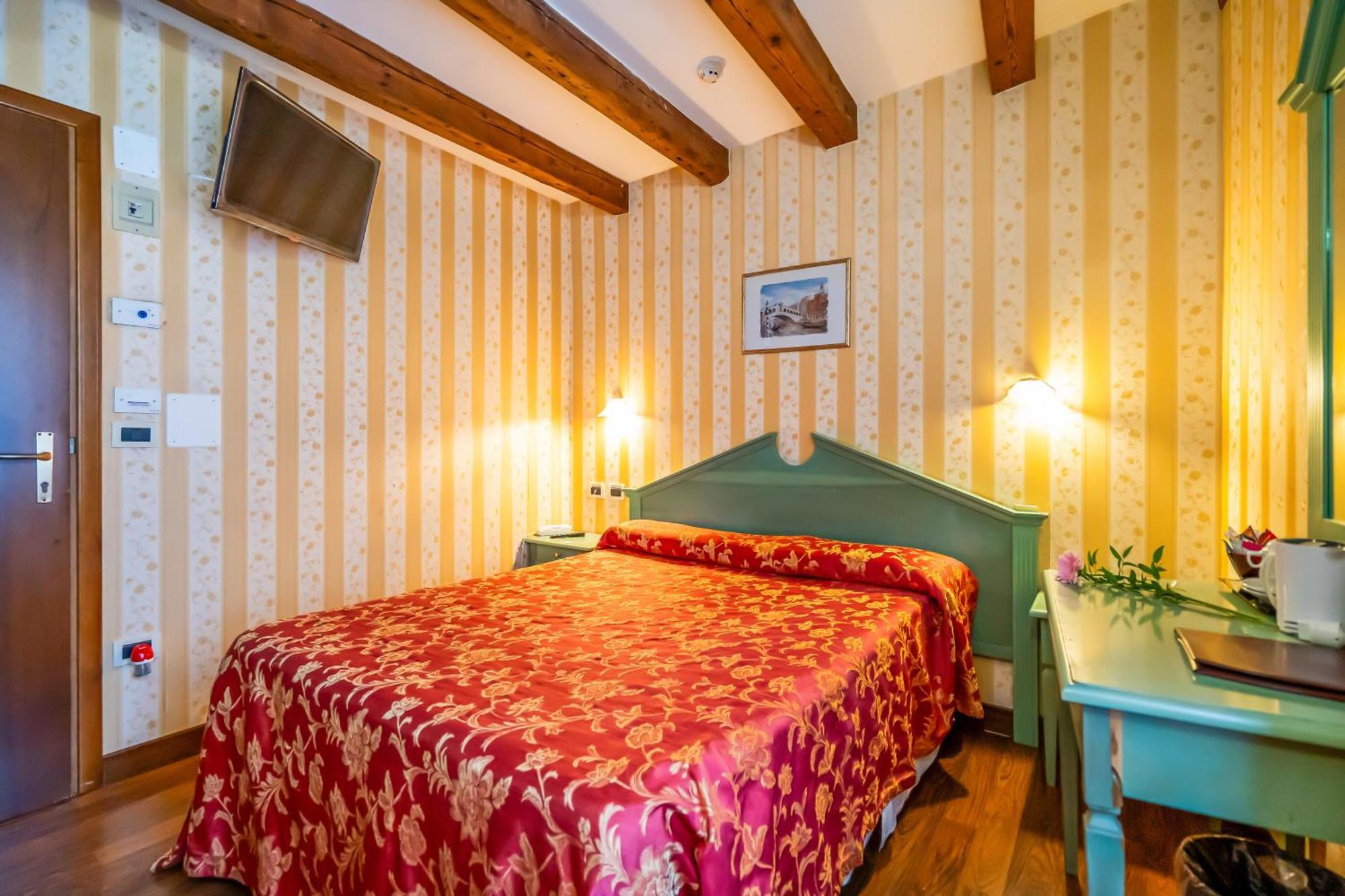 Hotel Tintoretto เวนิส ภายนอก รูปภาพ